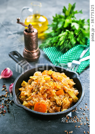 Cabbage stew 36775325