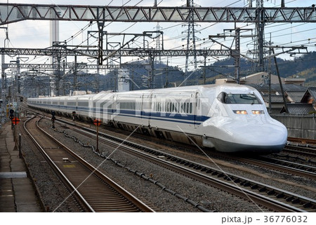 700系C59編成ひかり 36776032