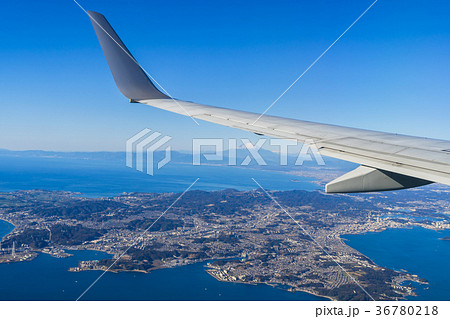 三浦半島上空から富士山を空撮 三浦半島上空から富士山を空撮 36780218