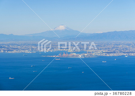 東京湾上空より富士山を空撮 東京湾上空より富士山を空撮 36780228