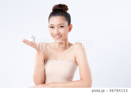 Beautiful woman on isolated White background Beautiful woman on isolated White background 36784133