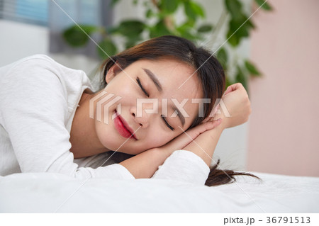 女性 女 女の子 36791513