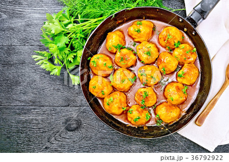 Meatballs in pan on black board top Meatballs in pan on black board top 36792922