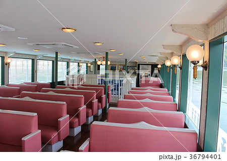 奥只見湖の遊覧船船内（ファンタジア号） 36794401
