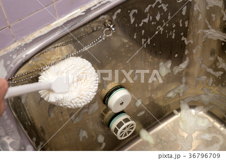 浴槽の掃除 36796709