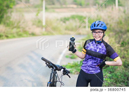 bike girl 36800745