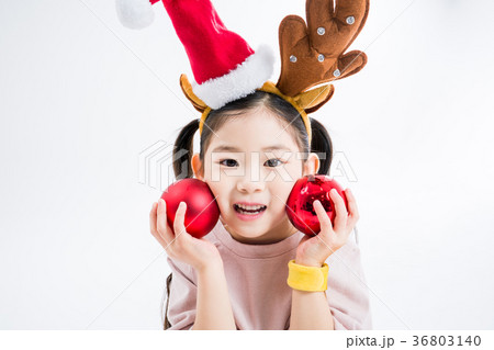 クリスマス 少女 女性 36803140