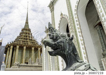 タイの王宮寺院 タイの王宮寺院 36807239