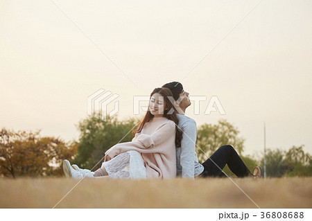 20代 公園 デート 36808688