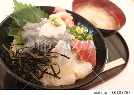 生しらす丼! 生しらす丼! 36808762