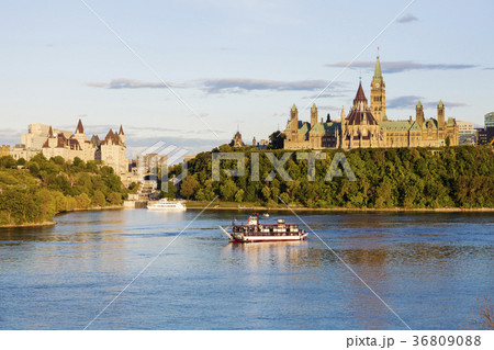 Canada, Ontario, Ottawa, Parliament Hill by Ottawa river Canada, Ontario, Ottawa, Parliament Hill by Ottawa river 36809088