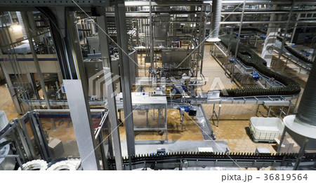 Modern conveyor for water bottling machine 36819564