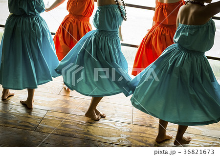 フラダンサー　ダンス 36821673