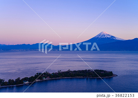 大瀬崎(おせざき)から海越しの富士山 大瀬崎(おせざき)から海越しの富士山 36822153