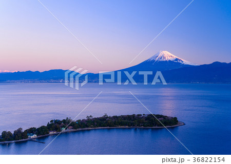 大瀬崎(おせざき)から海越しの富士山 大瀬崎(おせざき)から海越しの富士山 36822154