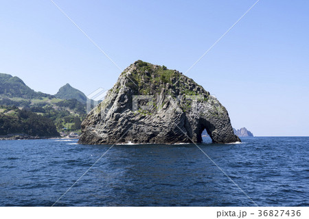 崖 岩 石 36827436