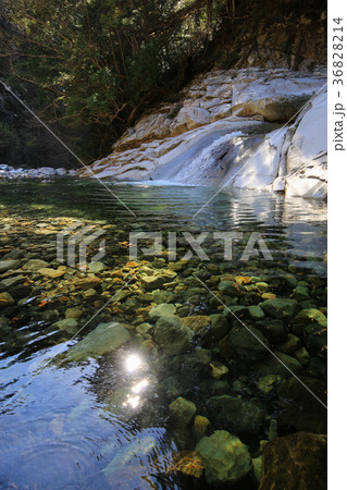 愛媛県久万高原町 面河渓 櫃の底 愛媛県久万高原町 面河渓 櫃の底 36828214