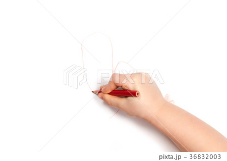 Child hand draws the heart Child hand draws the heart 36832003