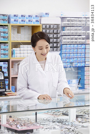 眼鏡 女性 女 36834113