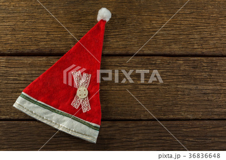 Overhead view of Santa hat 36836648