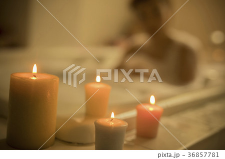 優雅なバスタイム　演出　キャンドル 36857781