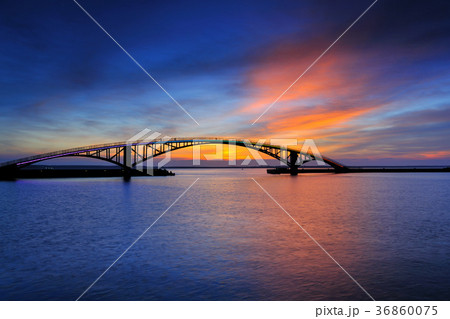 台湾 カジュアル 無造作 36860075