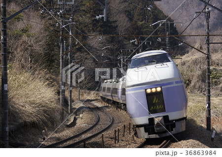 E351系 特急「スーパーあずさ」 36863984