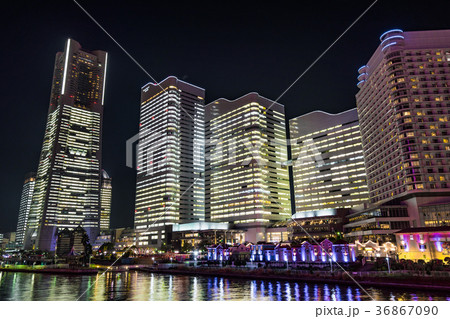 【神奈川県】夜の横浜 【神奈川県】夜の横浜 36867090