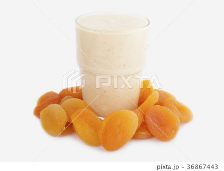Smoothies of dried apricots   36867443