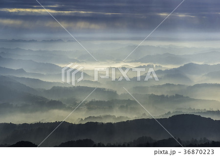 千葉県君津市九十九谷展望公園の朝 36870223