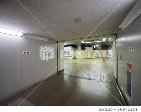 東成田駅連絡通路 東成田駅連絡通路 36872361