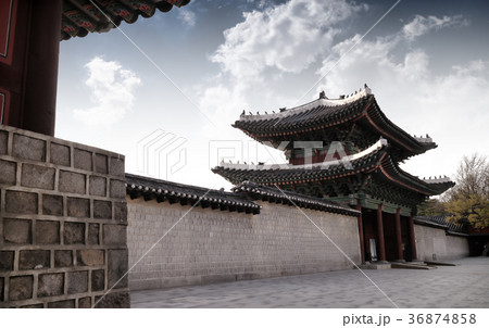 塀 屋根 空 36874858