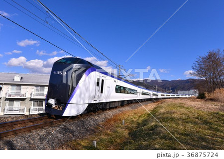 特急スーパーあずさ　E353系　長野県岡谷市 36875724