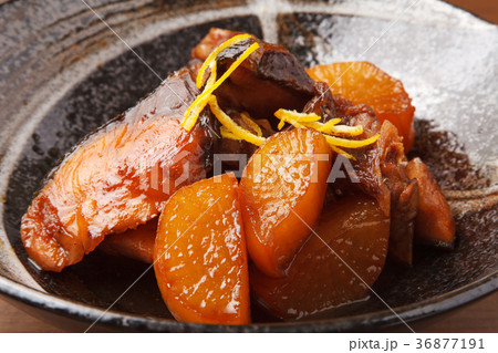 ぶり大根 36877191