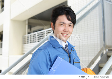 笑顔の労働者 笑顔の労働者 36878856