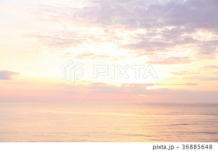 久慈浜海岸の日の出 12月 茨城県日立市 久慈浜海岸の日の出 12月 茨城県日立市 36885648