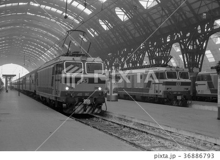ミラノ中央駅　1987年の情景 36886793