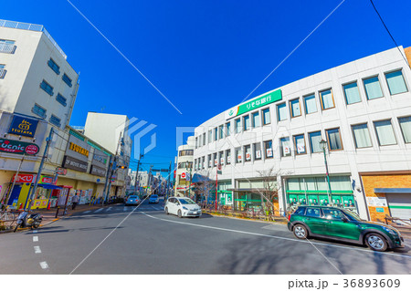 東京 東上線 ときわ台駅 北ロ駅前の風景 東京 東上線 ときわ台駅 北ロ駅前の風景 36893609