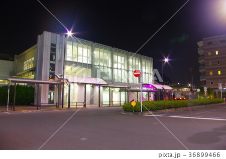 夜の南武線西府駅 夜の南武線西府駅 36899466