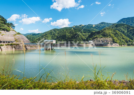 手取川ダムと手取湖の写真素材