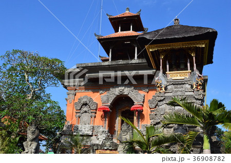 ウブドの小学校 36908782