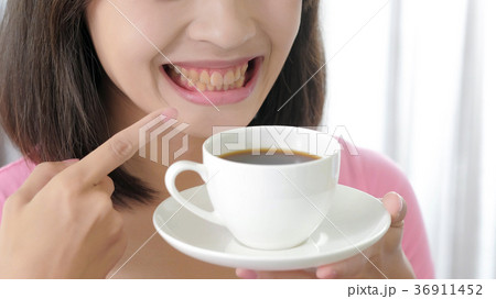 woman with coffee woman with coffee 36911452