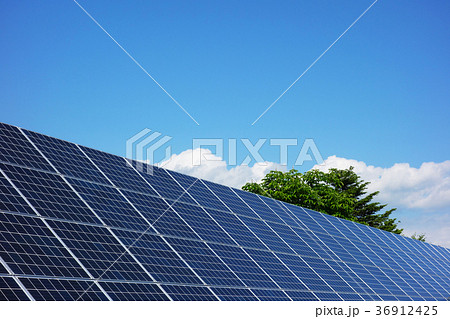 太陽光発電　イメージ素材 36912425