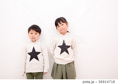 ペアルックの姉弟 ペアルックの姉弟 36914716