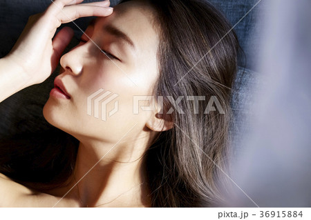 ビューティーテーマ 女性ポートレート 36915884