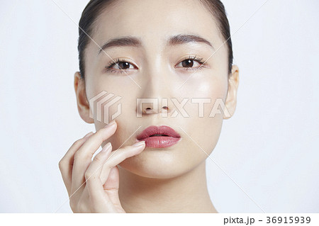 美しい女性 ビューティーポートレート 36915939