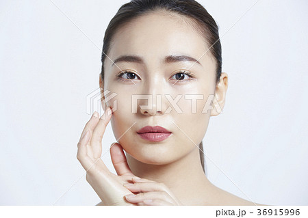美しい女性 ビューティーポートレート 36915996