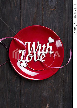 Romantic table setting 36917194