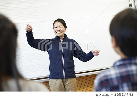 小学校 小学校 36917442