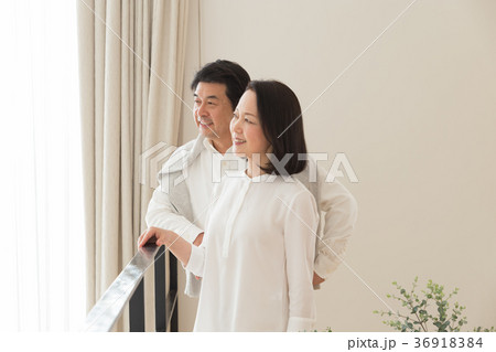 シニア夫婦のライフスタイル シニア夫婦のライフスタイル 36918384